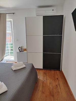 Guest House Adria 2 普利莫顿 外观 照片